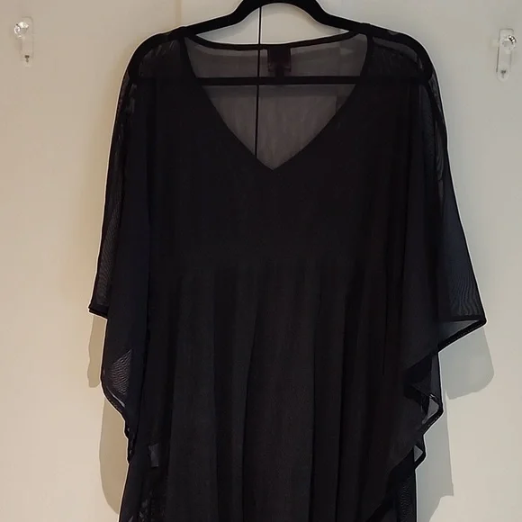 Cover up - Picture 5 of 5